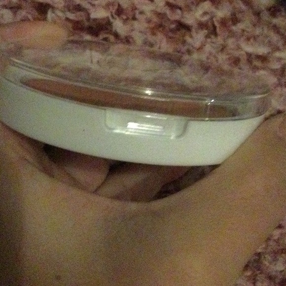 BNIB Ofra Cosmetics Blush in Charm - Picture 5 of 5